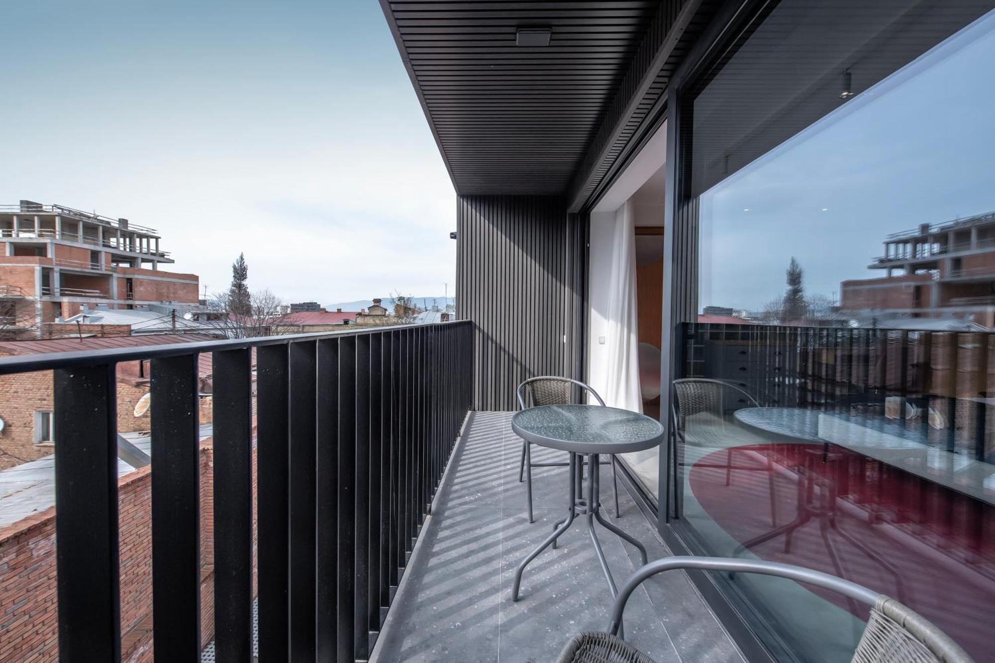 Serviced Designed Apartments By Urban Hotels 17 Тбилиси Экстерьер фото